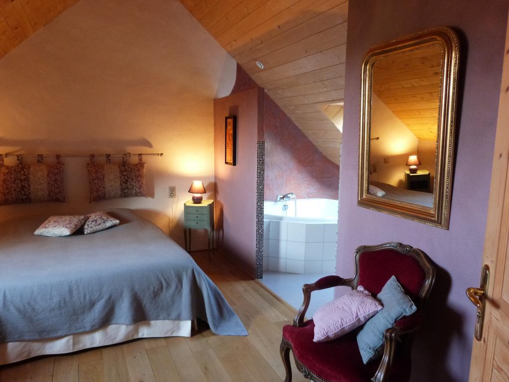 Bed And Breakfast La Fontaine Blanche Melgven Szoba fotó